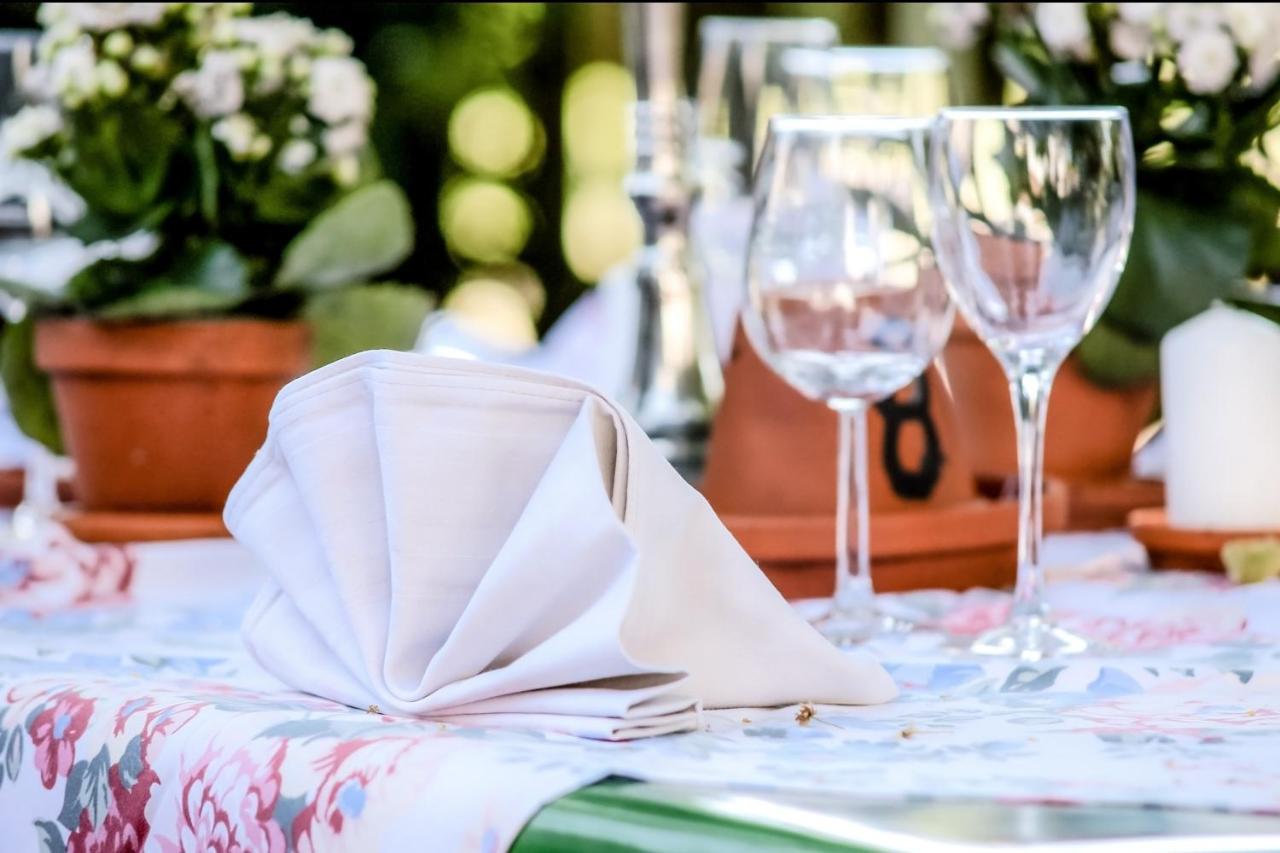 פולדה Hotel Gasthof Metzgerei Drei Linden מראה חיצוני תמונה