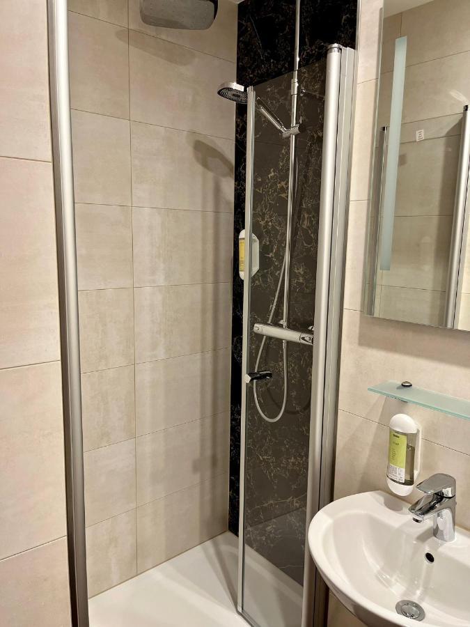 פולדה Hotel Gasthof Metzgerei Drei Linden מראה חיצוני תמונה