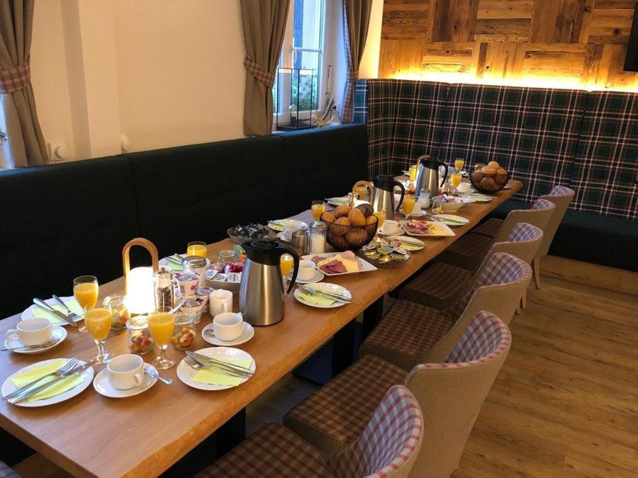 פולדה Hotel Gasthof Metzgerei Drei Linden מראה חיצוני תמונה